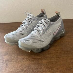 WMNS Nike Air VaporMax Flyknit 2 Pure Platinum/Artic Pink/Rose Size 7